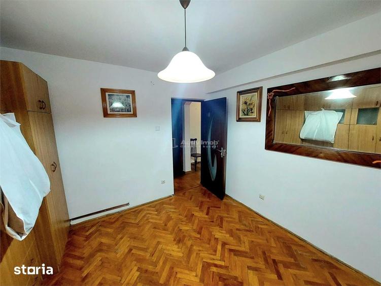 4 camere, 80 mp , etaj 4, zona Balcescu, Aleea Parcului - 11