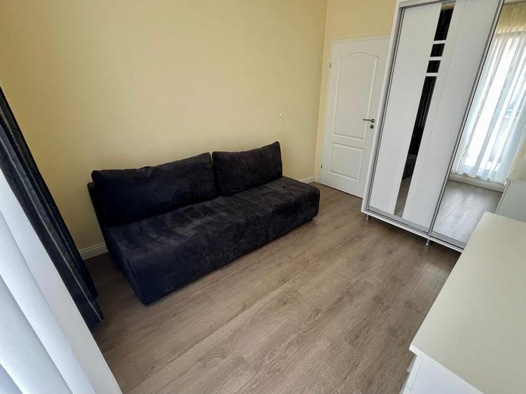 Apartament cu 3 camere în Florești