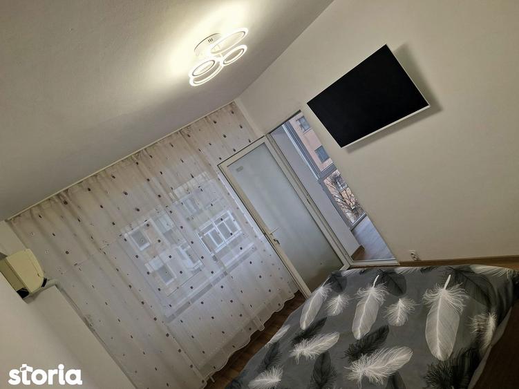 Apartament cu 3 camere decomandat în Banat