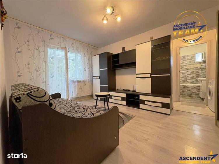 Apartament cu 2 camere semidecomandat, mobilat în Ciucului