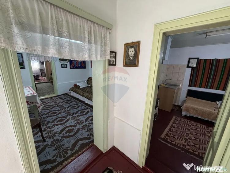 Casă cu 3 camere cu Teren 1459 Mp în Nănești