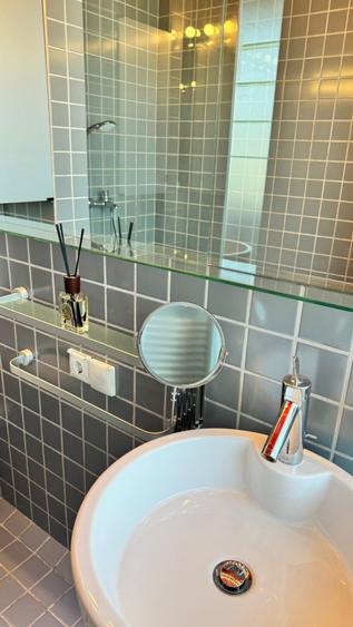 Apartament cu 3 camere decomandat, mobilat în Dorobanți