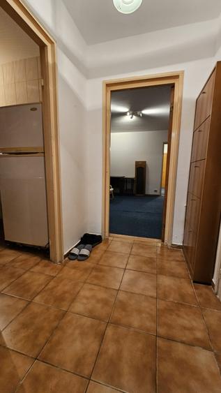 Apartament cu 3 camere semidecomandat, mobilat în Camil Ressu
