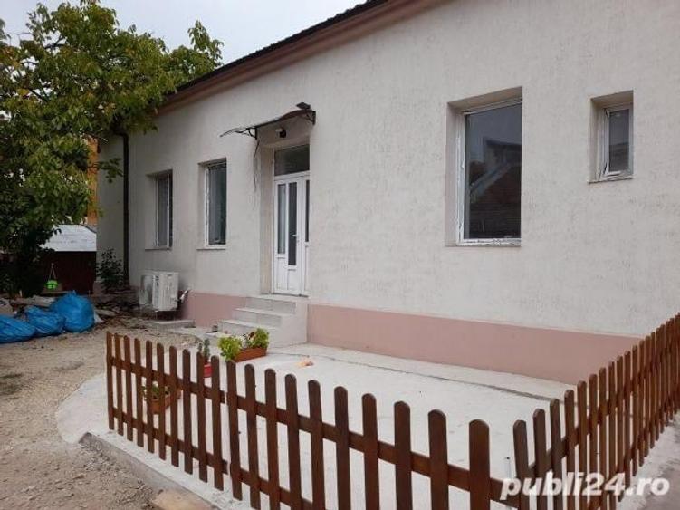 Casă individuală cu 3 camere cu Teren 220 Mp în Central