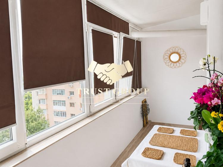Apartament cu 3 camere decomandat în Victoriei