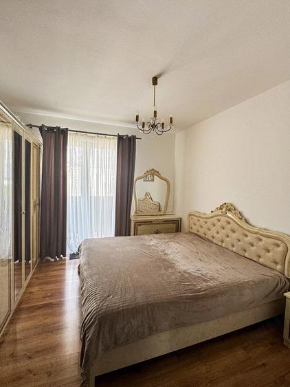 Apartament cu 2 camere decomandat în Giroc
