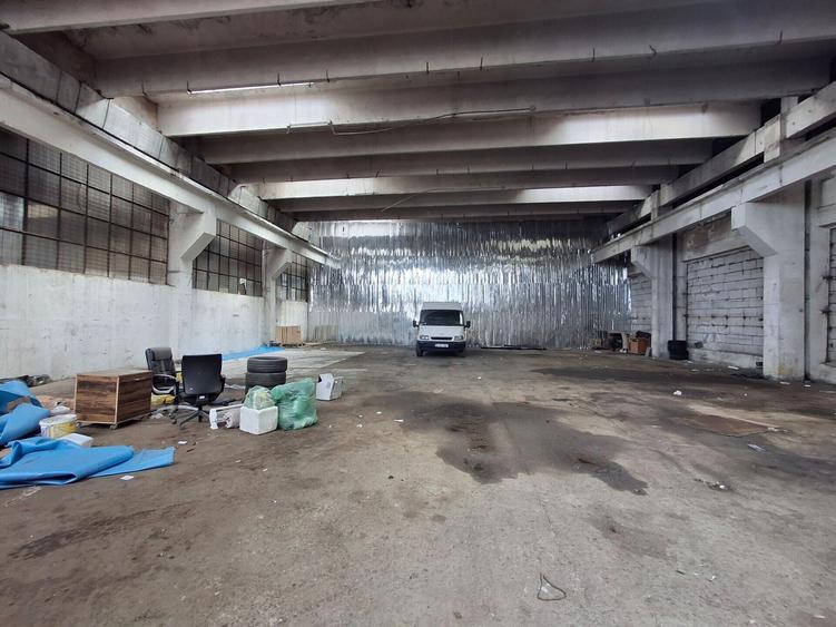 Spațiu industrial, de 1,200 mp, în Colentina