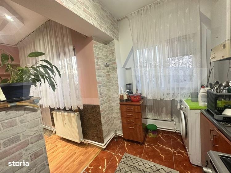 Apartament cu 3 camere în Cetate
