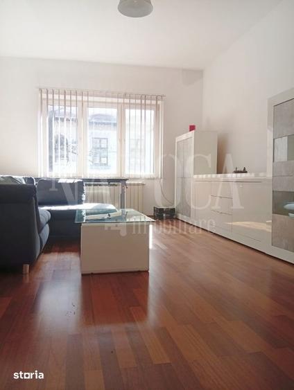 Apartament cu 3 camere decomandat în Ultracentral