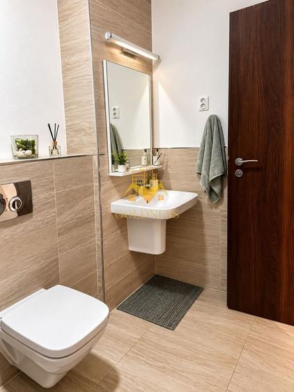 Apartament cu 2 camere semidecomandat, mobilat în Bună Ziua