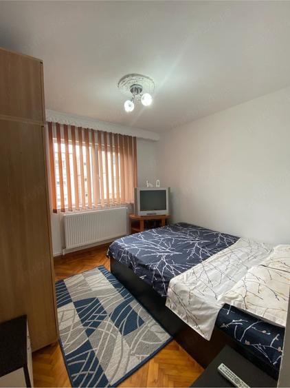 Apartament cu 2 camere semidecomandat în Micro 39