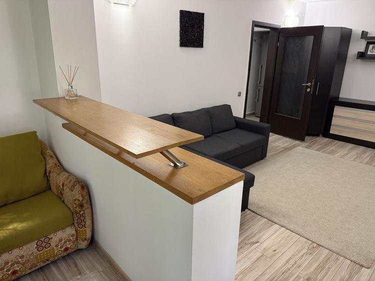 Apartament cu 2 camere semidecomandat în Central