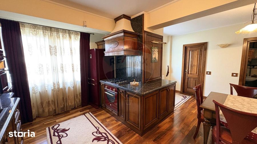 Apartament cu 3 camere în Central