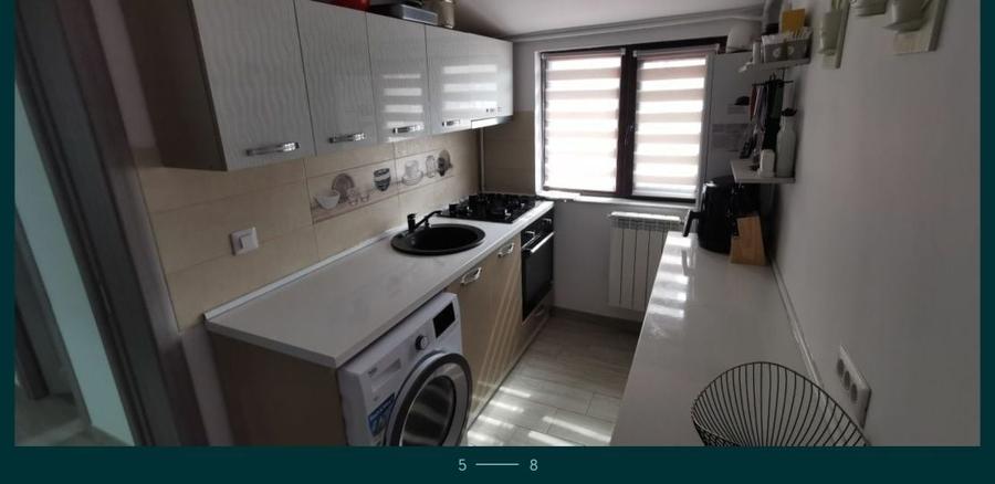 Apartament cu 3 camere decomandat în Mărășești