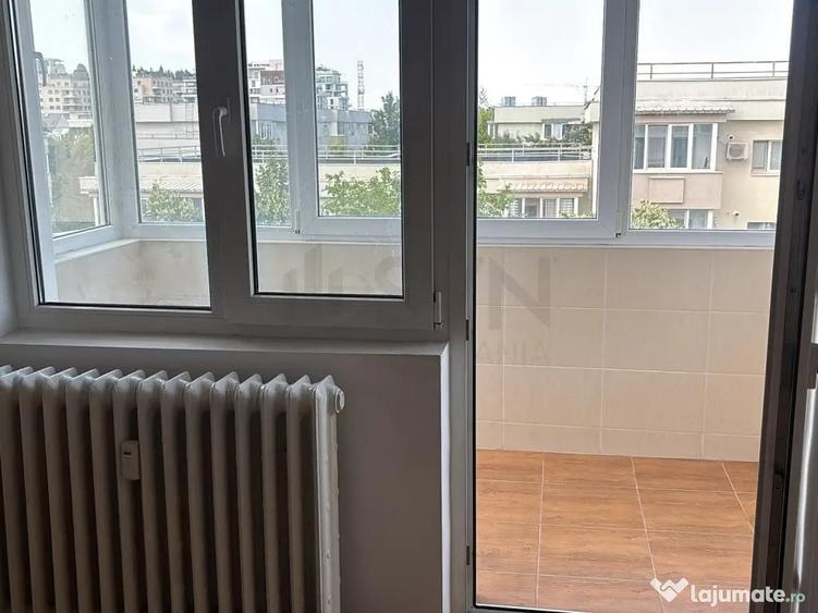 Apartament cu 2 camere decomandat în Aviației