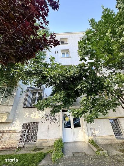 Garsonieră decomandată în Floreasca