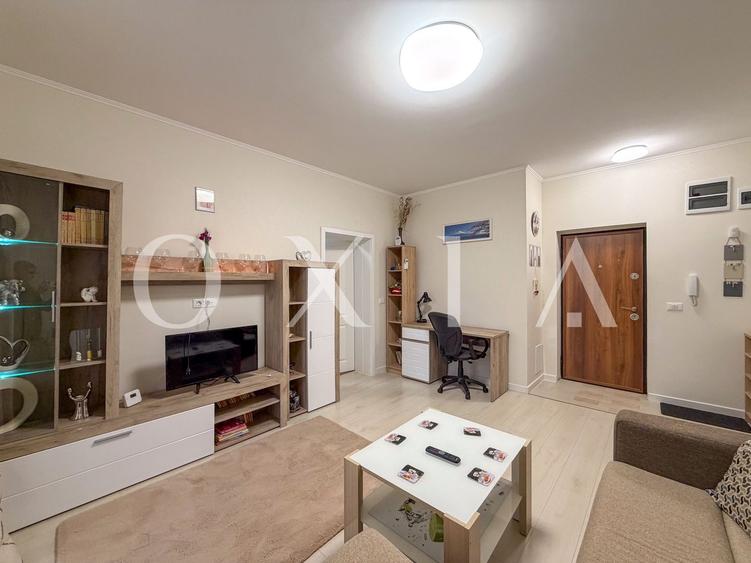 Apartament cu 2 camere semidecomandat, mobilat în Giroc
