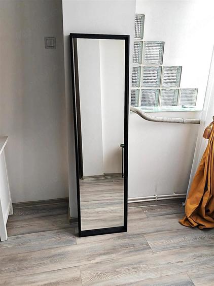 Apartament cu 2 camere decomandat în P-ța Universității