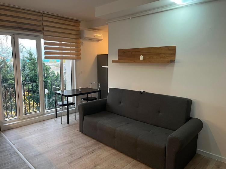 Apartament cu 2 camere decomandat în Ștefăneștii de Jos