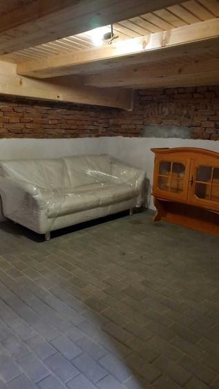 Casă cu 2 camere cu Teren 557 Mp în Coroi