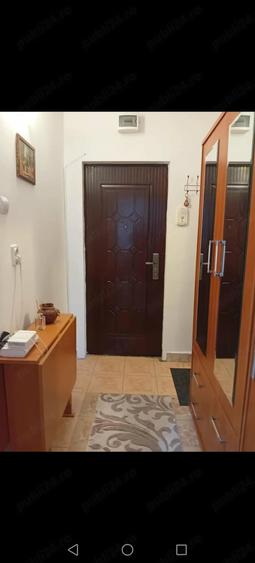 Garsonieră decomandată în 9 Mai