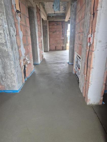 Casă individuală cu 4 camere cu Canalizare în Valea Lupului