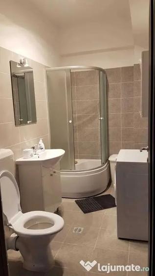 Garsonieră decomandată în Berceni