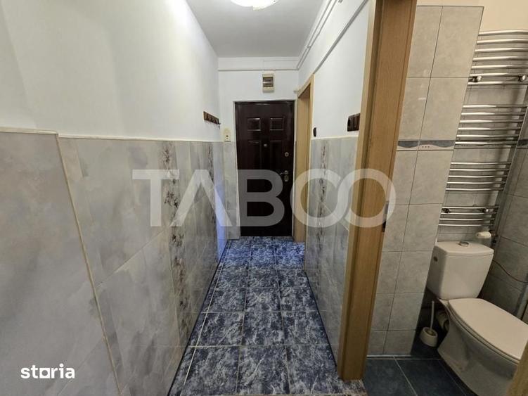 Apartament cu 2 camere nedecomandat în Trei Stejari