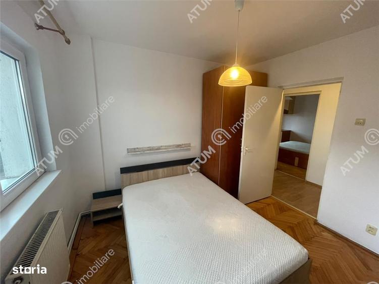 Apartament cu 4 camere decomandat în Sub Arini