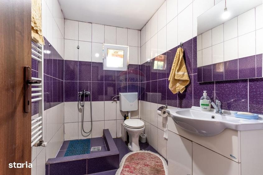 Casă cu 4 camere cu Teren 500 Mp în Măguri