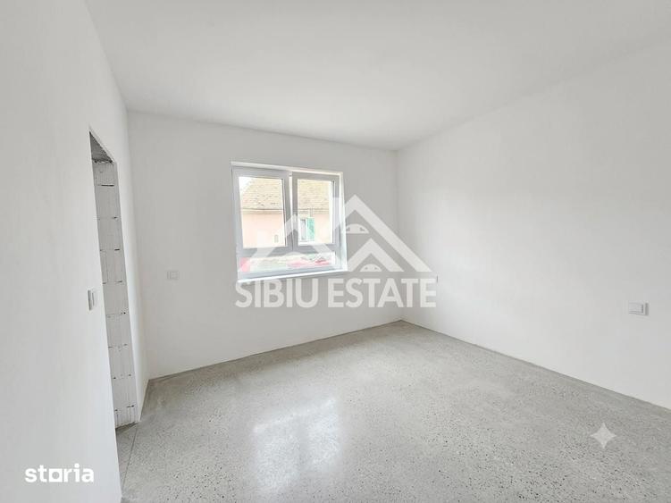 Casă cu 4 camere cu Teren 520 Mp în Gușterița