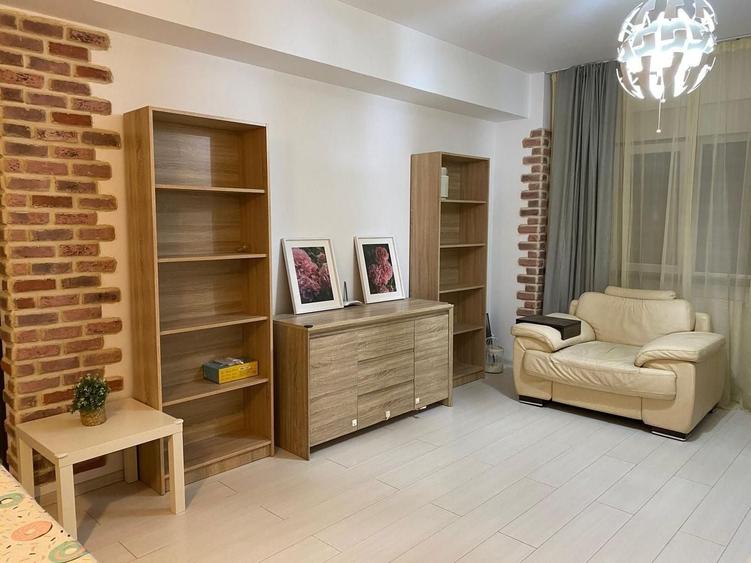 Apartament cu 2 camere, mobilat în Militari