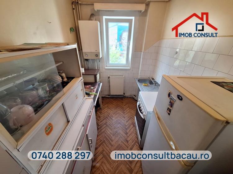Apartament cu 2 camere semidecomandat în Mioriței