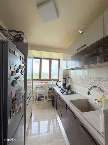 Apartament cu 4 camere decomandat, mobilat în Floreasca