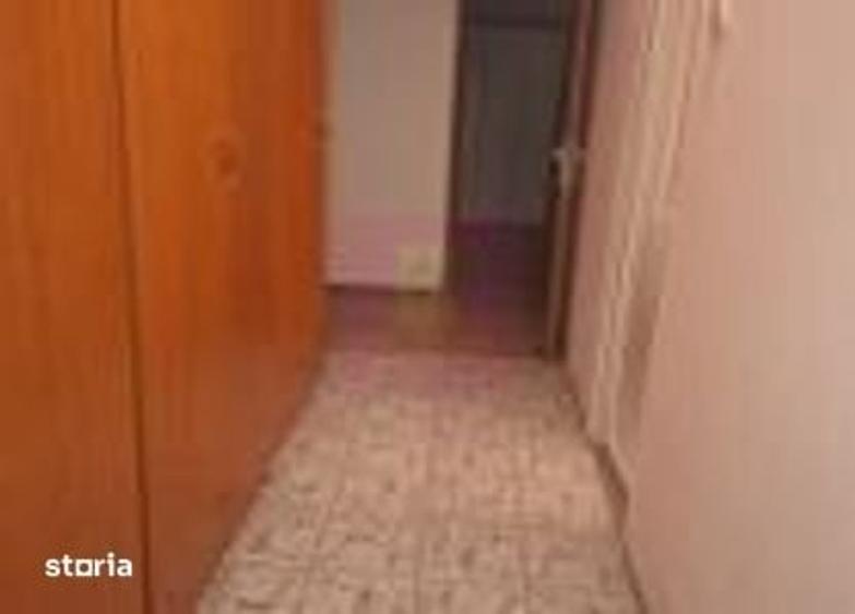 Apartament cu 2 camere în Tei