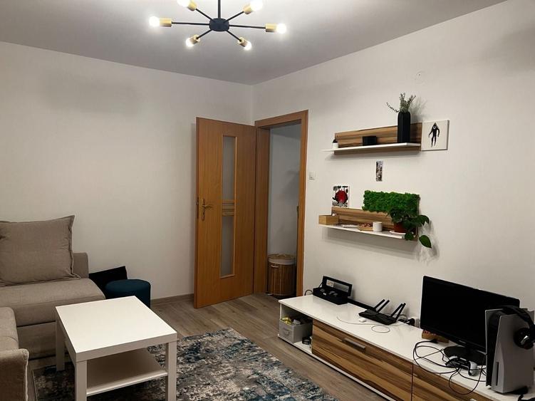 Apartament cu 2 camere nedecomandat în Olimpia-Stadion