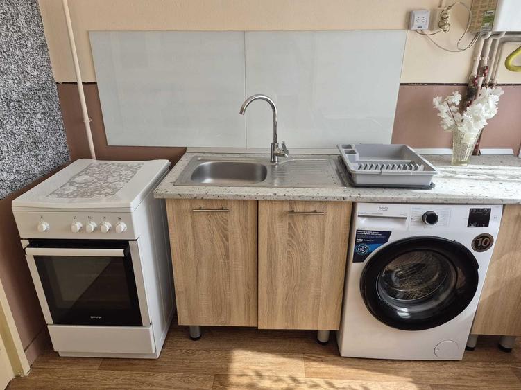Apartament cu 2 camere decomandat în Tudor