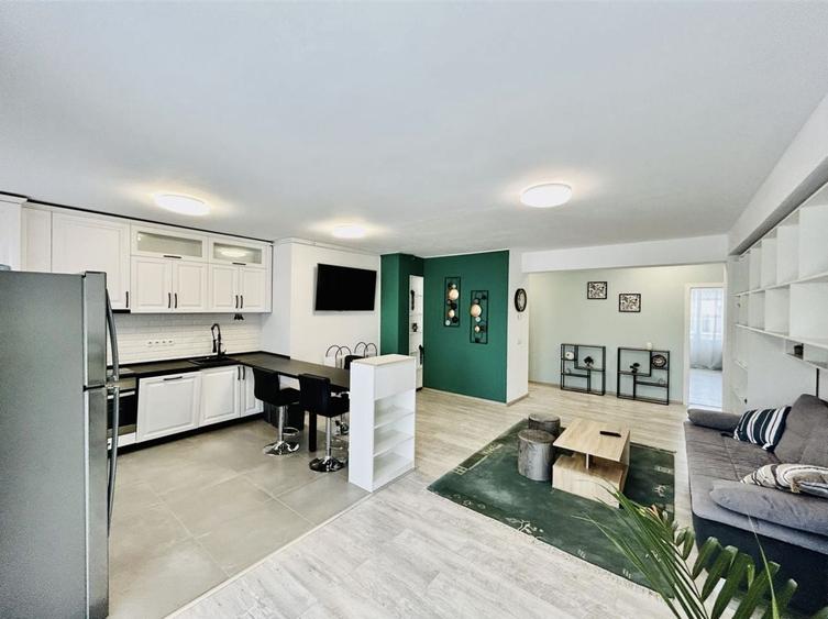 Apartament cu 4 camere în Piața Cluj