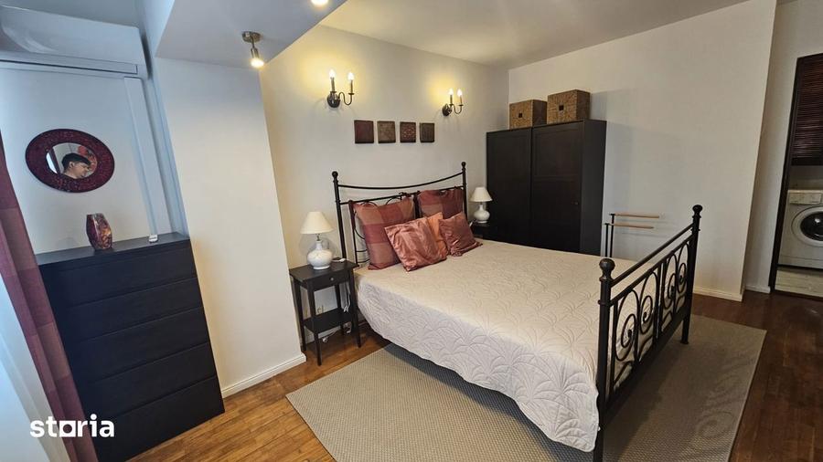Apartament cu 3 camere în Aviatorilor