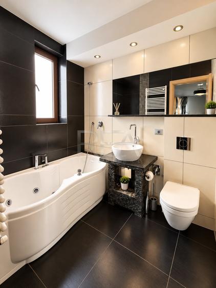 Apartament cu 3 camere semidecomandat, mobilat în Moșilor