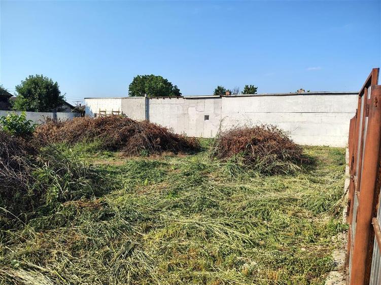 Teren Construcții intravilan de 470 mp, în Chercea