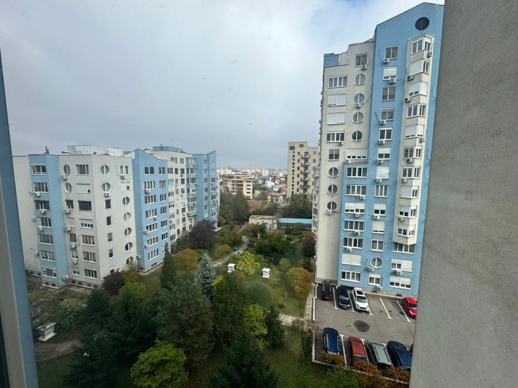 Apartament cu 2 camere decomandat în Calea Plevnei