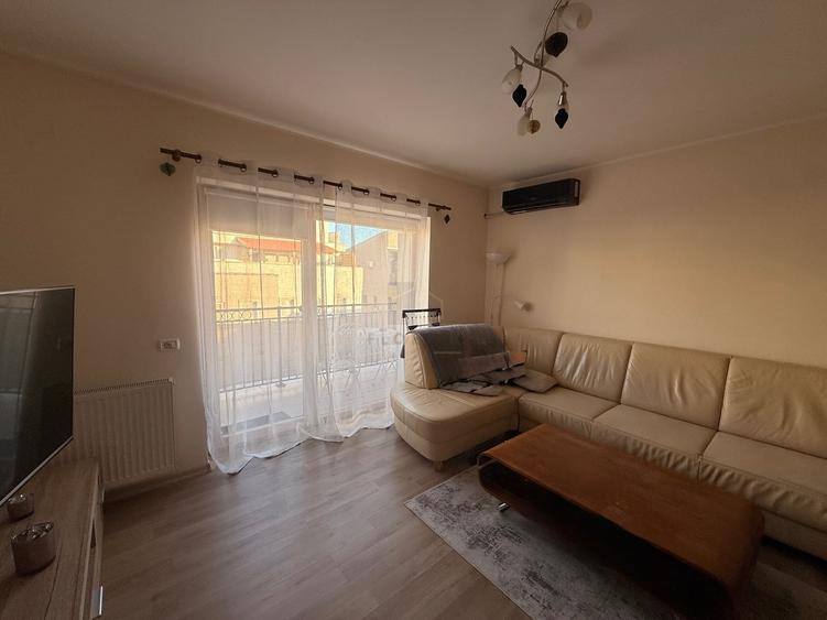 Apartament cu 2 camere semidecomandat în Braytim