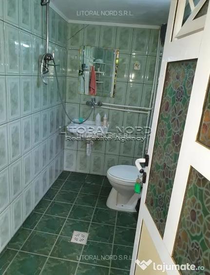 Casă cu 9 camere cu Teren 209 Mp în Eforie