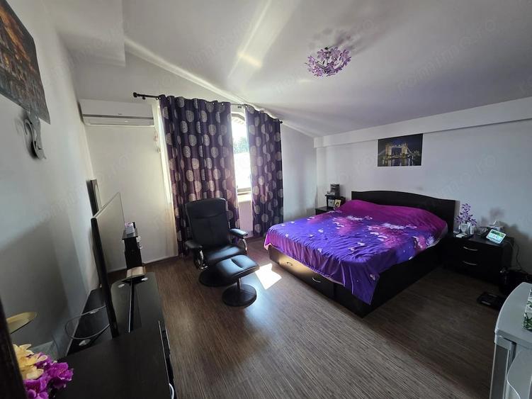 Casă cu 6 camere cu Teren 560 Mp în Central