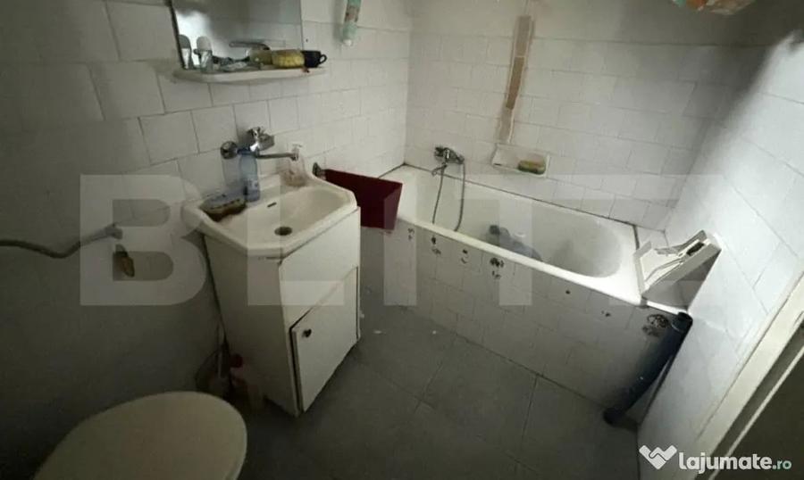 Apartament cu 2 camere semidecomandat, mobilat în Carpați 1