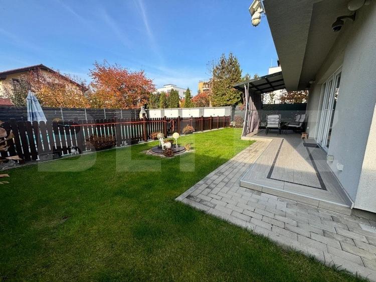 Casă individuală cu 4 camere cu Piscina în Borhanci