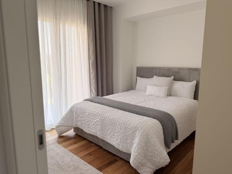 Apartament cu 3 camere decomandat în George Enescu