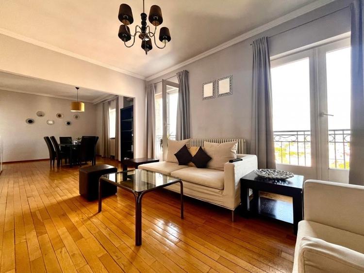 Apartament cu 2 camere semidecomandat în Universitate