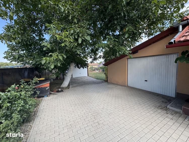 Casă cu 3 camere cu Teren 1483 Mp în Moftin